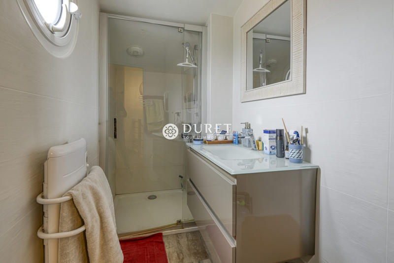 Maison - 190 m² - 9 pièces