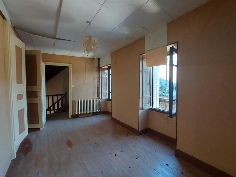 Maison de village - 147 m² - 6 pièces