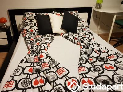 Chambre - 11 m² - 1 pièce