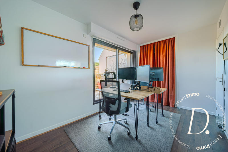 Appartement - 84 m² - 3 pièces