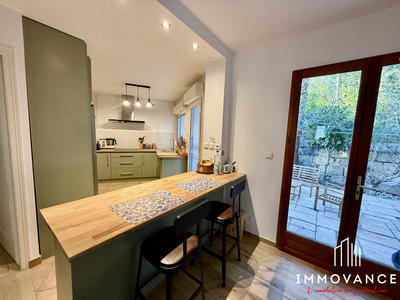 Maison - 106 m² - 5 pièces