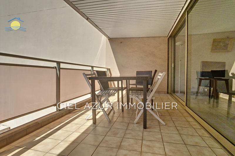 Appartement - 93 m² - 3 pièces