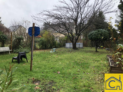 Maison - 100 m² - 6 pièces