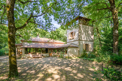 Maison - 150 m² - 8 pièces