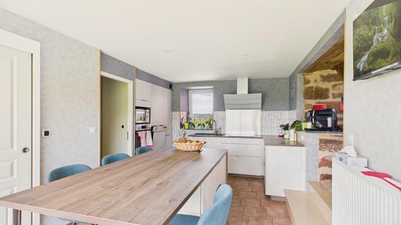 Maison - 165 m² - 6 pièces