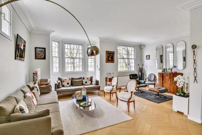 Hôtel particulier - 400 m² - 8 pièces