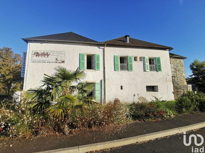 Local commercial - 299 m²