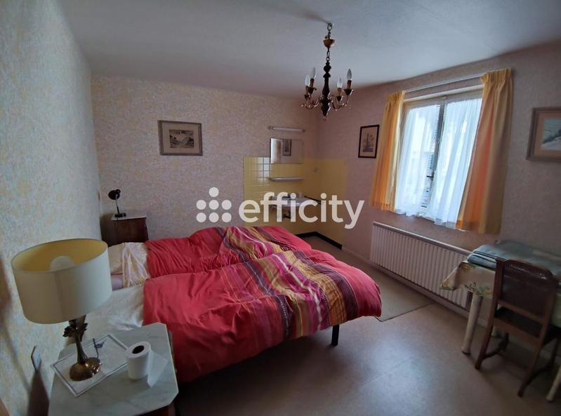 Maison - 146 m² - 6 pièces