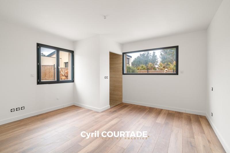 Maison - 159 m² - 3 pièces