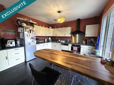 Maison - 145 m² - 7 pièces
