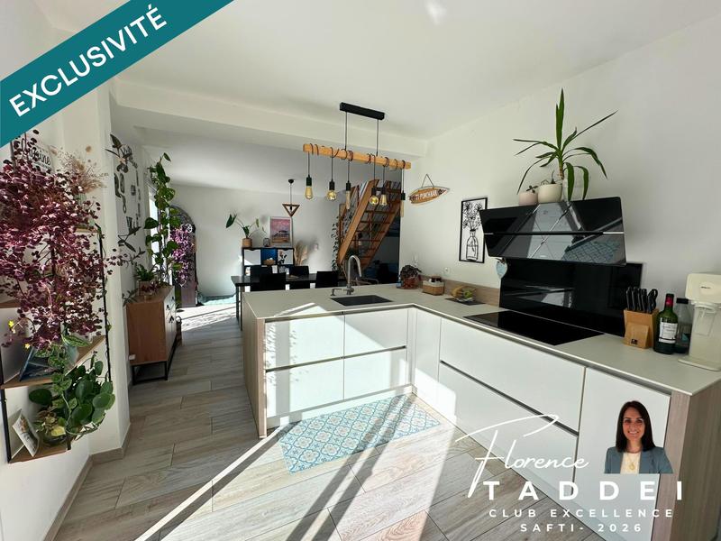 Maison - 105 m² - 5 pièces