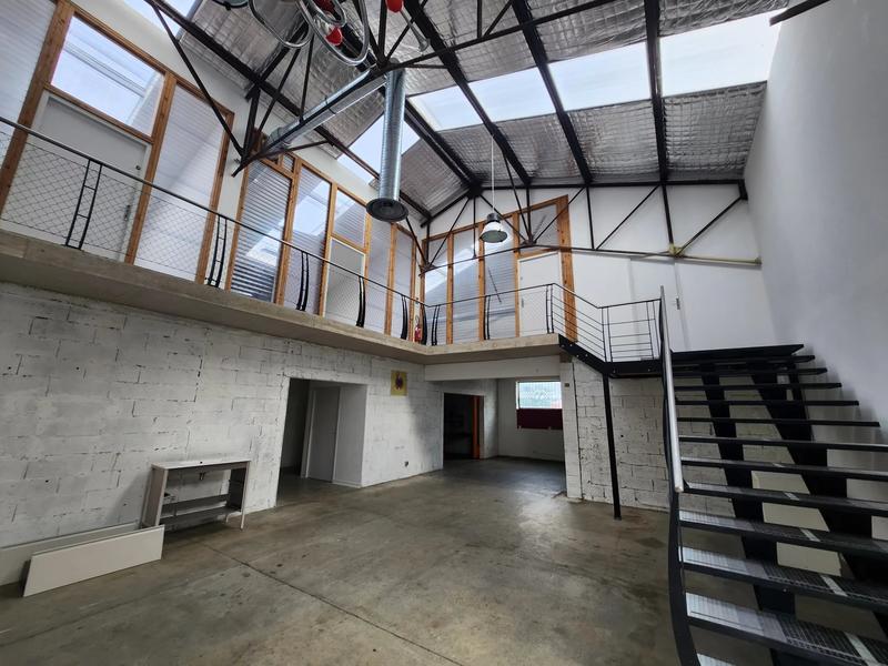 Local commercial - 380 m² - 8 pièces