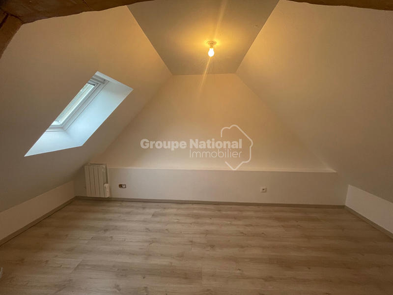 Maison - 222 m² - 9 pièces