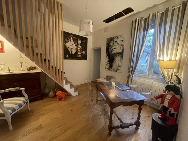 Villa - 180 m² - 7 pièces