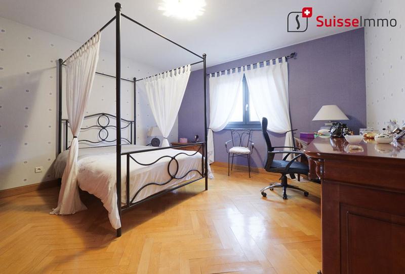 Maison - 182 m² - 5 pièces