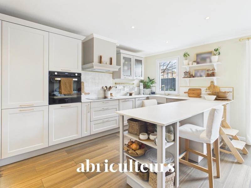 Maison ancienne - 106 m² - 5 pièces