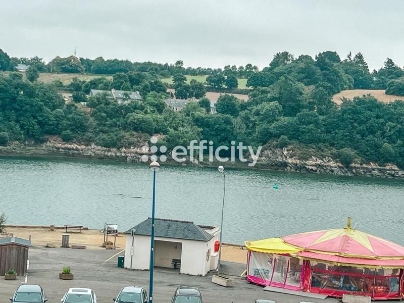 Appartement - 81 m² - 3 pièces