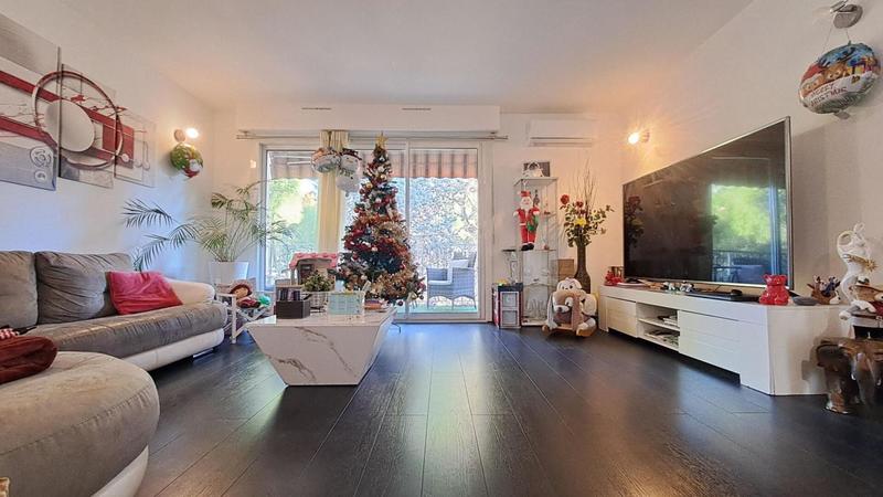 Appartement - 79 m² - 4 pièces