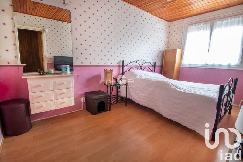 Maison - 92 m² - 5 pièces