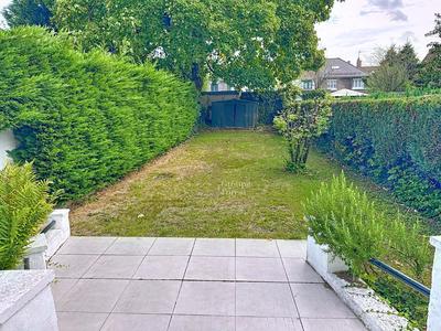 Maison - 93 m² - 4 pièces