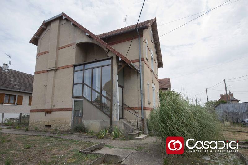 Maison - 98 m² - 6 pièces