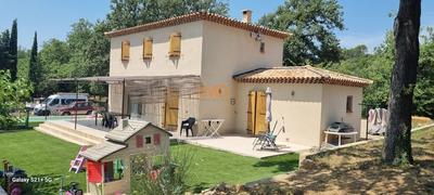 Maison - 122 m² - 5 pièces