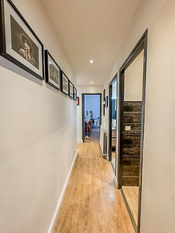 Appartement - 75 m² - 3 pièces