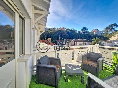 Appartement - 132 m² - 5 pièces