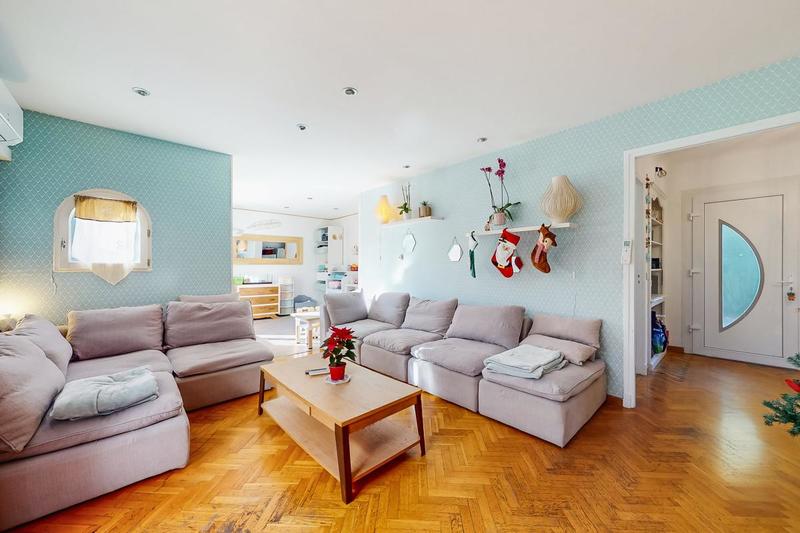 Maison - 113 m² - 5 pièces