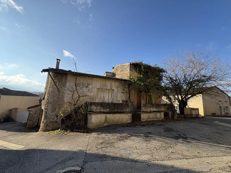 Maison - 80 m² - 3 pièces