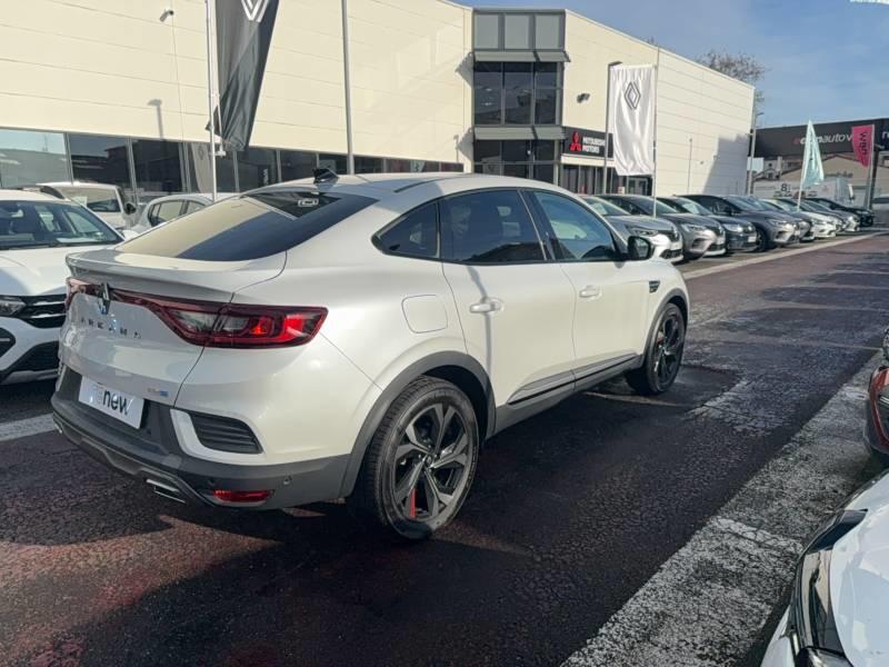 Renault Arkana E-Tech 145 - 21b R.S. Line