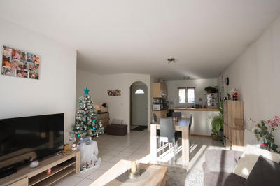 Maison - 81 m² - 4 pièces