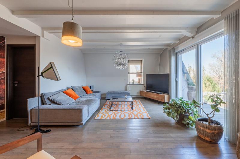 Local d'activités - 400 m² - 8 pièces