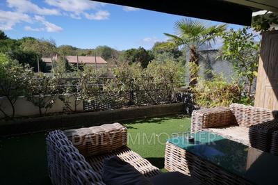 Appartement - 96 m² - 3 pièces