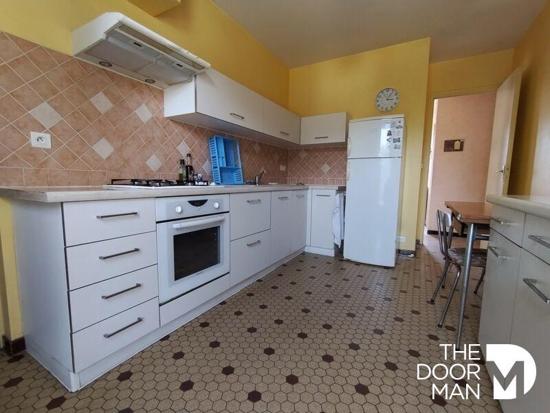 Maison - 102 m² - 5 pièces