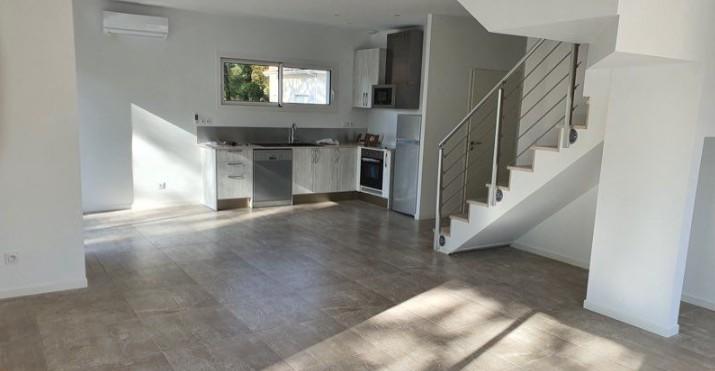 Maison - 89 m² - 4 pièces