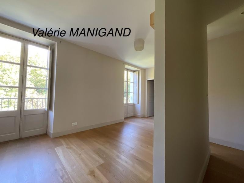 Appartement - 133 m² - 5 pièces