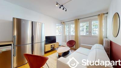 Chambre - 11 m² - 1 pièce