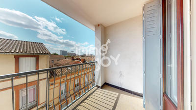 Appartement - 60 m² - 3 pièces