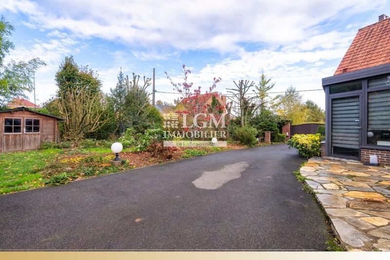 Villa - 256 m² - 5 pièces