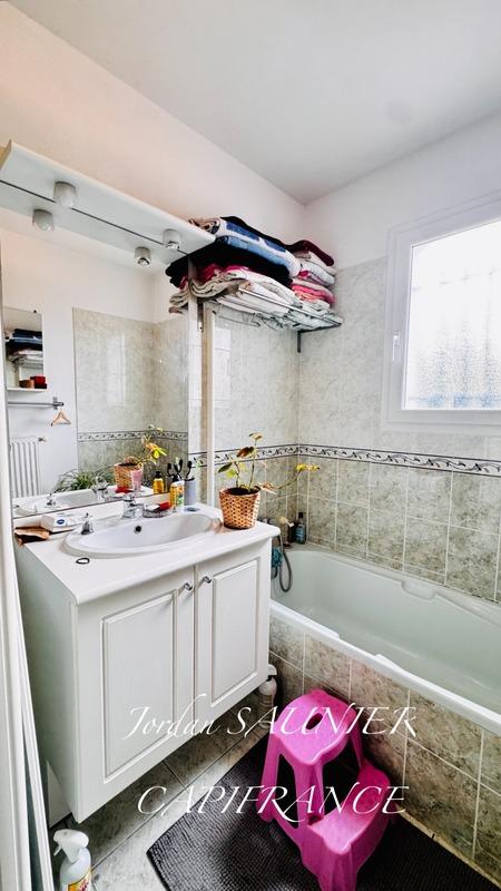 Villa - 147 m² - 7 pièces