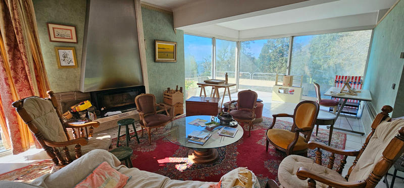 Maison - 280 m² - 7 pièces