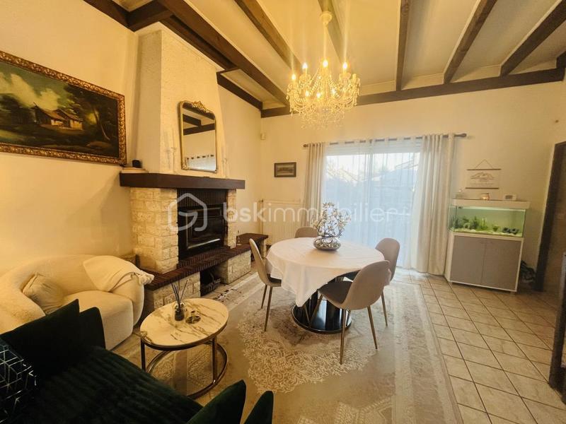 Maison - 140 m² - 6 pièces