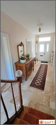 Maison de maîtres - 226 m² - 11 pièces