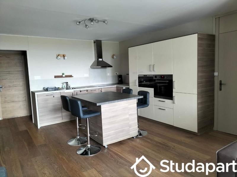 Chambre - 14 m² - 1 pièce