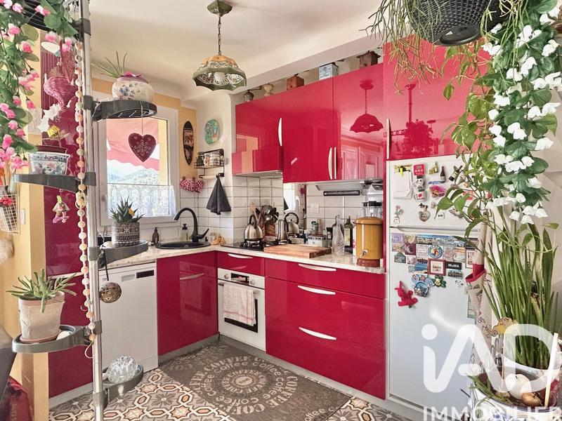 Appartement - 61 m² - 2 pièces