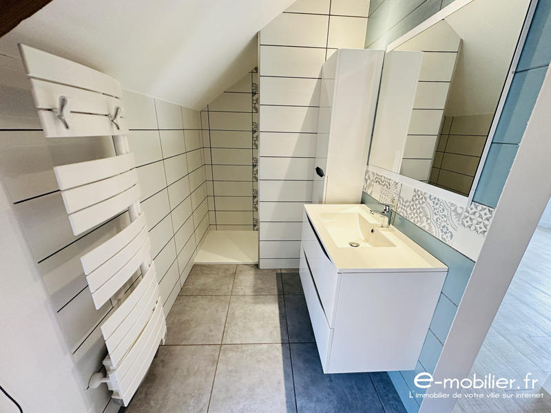 Maison - 130 m² - 6 pièces