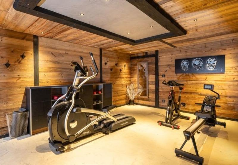 Châlet - 424 m² - 12 pièces