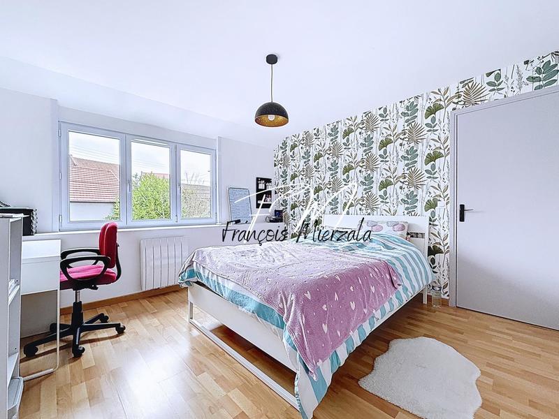 Maison - 155 m² - 7 pièces