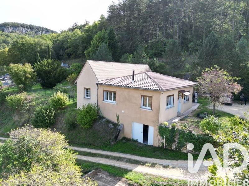 Maison - 111 m² - 4 pièces